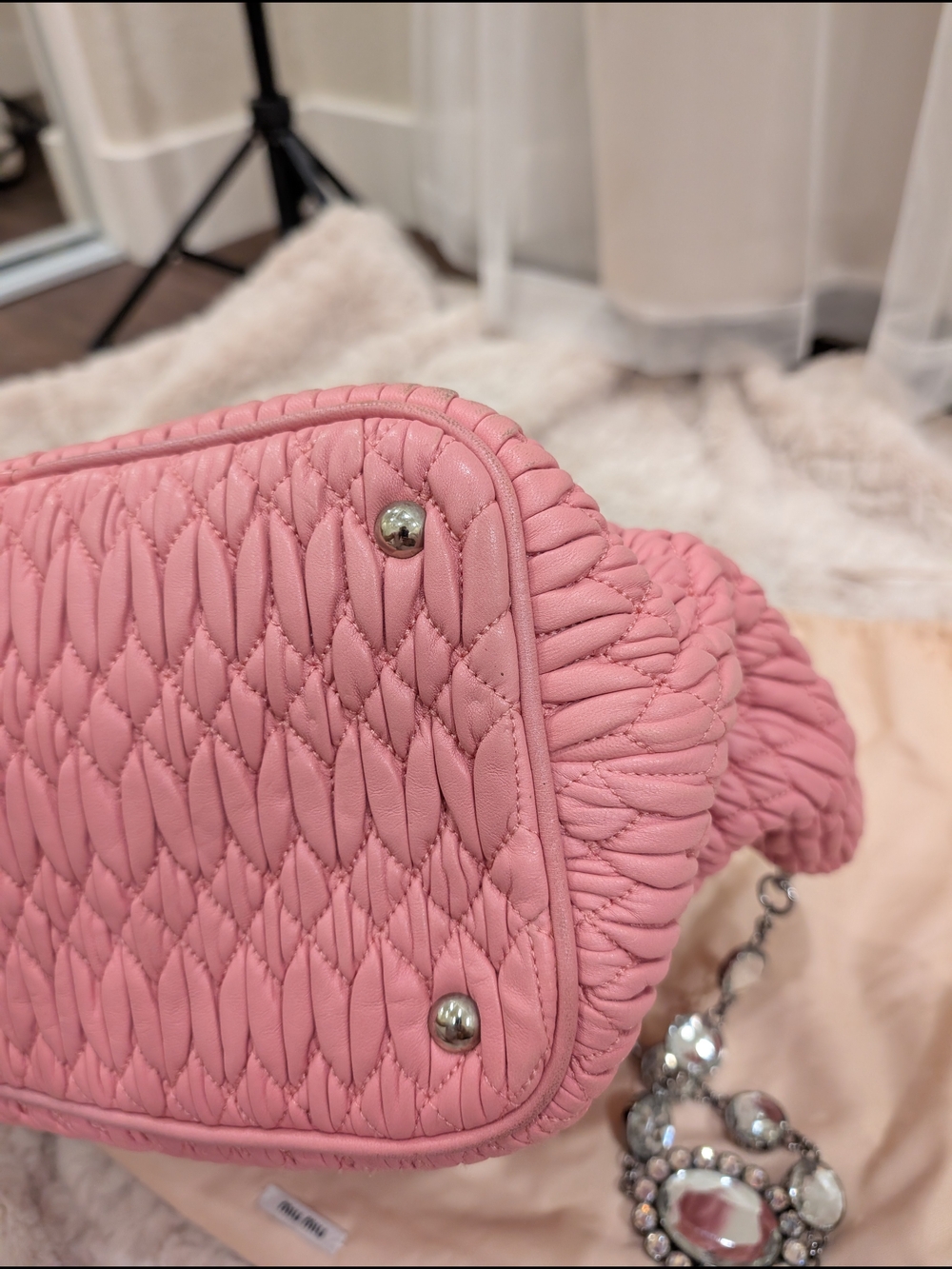 Miu Miu Pink Matelassé Leather Top-Handle Bag - Picture 9 of 10